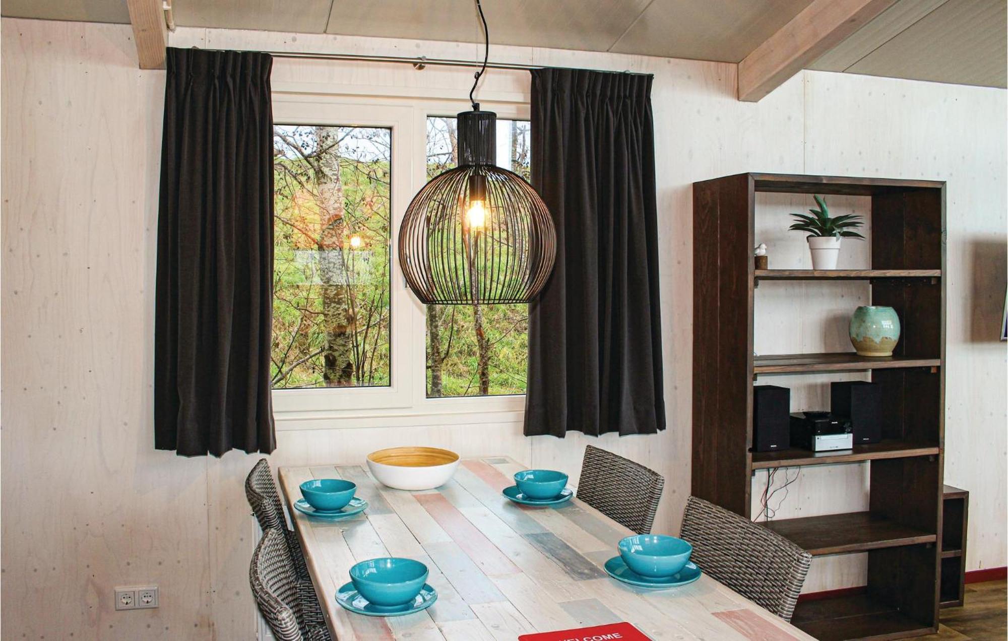 Beautiful Home In Sint-Annaland With Wifi Bagian luar foto